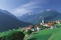 Familienferien auf dem Bauernhof, Mieming, Tirol, Österreich